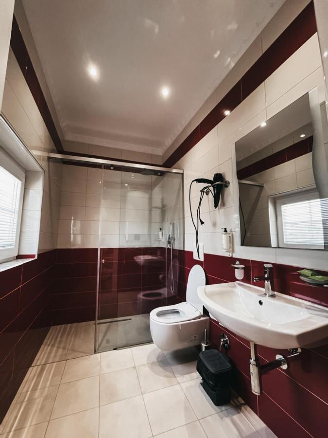 Amansar Boutique Hotel Tirana Extérieur photo